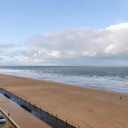 Апартаменты Huswell - Beautiful Seaview With Private Garage