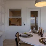 Casiola - Beautiful Seaview With Private Garage 公寓