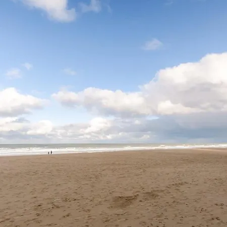 Appartement Casiola - Beautiful Seaview With Private Garage Oostende